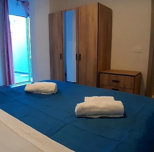 Domo In Terranoa, Old Town